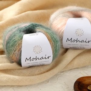 Soie Gradient Segment Teinture Mauhair Tissé à la main Couleur bonbon <span class=keywords><strong>Laine</strong></span> Super Doux Long <span class=keywords><strong>Velours</strong></span> Brillant Soie <span class=keywords><strong>Laine</strong></span> Tarte pour Tricotage à la Main - Product Image 5