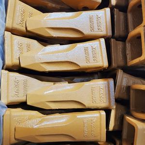 गर्म बिक्री के साथ बाल्टी दांत खुदाई करने वाले बाघ बाल्टी दांत 1u3452 1u3452 1u3202 1u3252 बाल्टी बिंदु खुदाई के लिए - Product Image 3