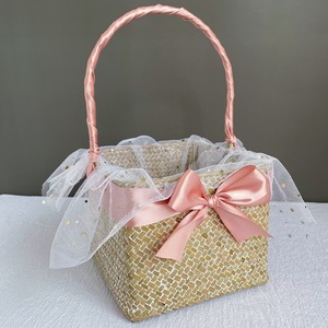 Caja <span class=keywords><strong>de</strong></span> regalo <span class=keywords><strong>de</strong></span> boda <span class=keywords><strong>de</strong></span> mano cesta <span class=keywords><strong>de</strong></span> paja fiesta <span class=keywords><strong>de</strong></span> cumpleaños recepción boda damas <span class=keywords><strong>de</strong></span> honor regalo cesta tejida a mano al por mayor - Product Image 3