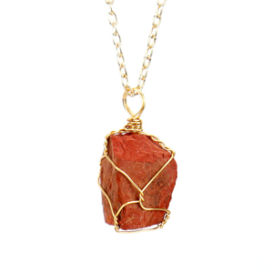 สร้อยคอพลอยหยาบจากธรรมชาติพร้อมคริสตัลบำบัดพลังงานหินจักระโซ่ - Product Image 1