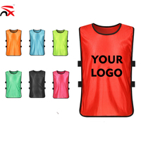 Maillots d'entraînement sportifs en polyester avec logo personnalisé imprimé pour les matchs de football et de basketball