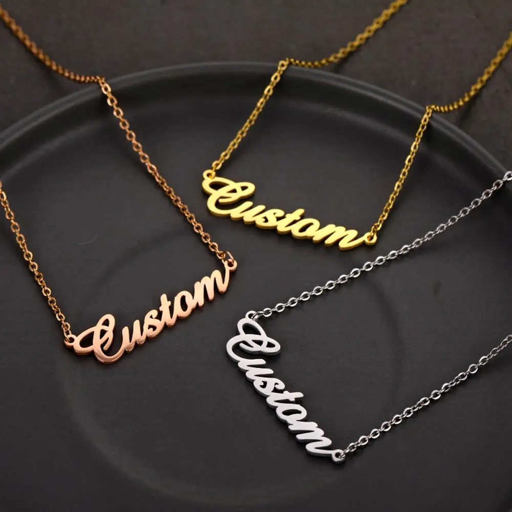 Nieuwe Trendy Sieradenketting Gepersonaliseerde Naam Beginletter Bezoedelt Gratis Roestvrijstalen 18K Gouden Ketting