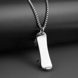 Collar Personalizado con Colgante de Patinete de Titanio, Accesorios Hip Hop para Hombre, Joyería Deportiva, Collar para Chico Moderno - Product Image 5