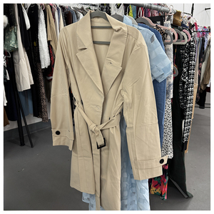 Design populaire en gros vêtements d'hiver pour femmes vêtements d'occasion Ropa De Mujer, livraison aléatoire meilleur prix automne vêtements pour femmes - Product Image 1