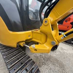 รถขุดขนาดเล็กมือสอง Komatsu PC35 3.5 ตัน สภาพใช้งานดี เหมาะสำหรับงานก่อสร้างหลากหลายประเภท - Product Image 5