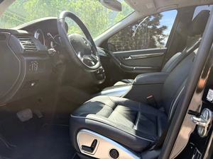 <span class=keywords><strong>Mercedes</strong></span>-Benz Clase R 2017 R320 4MATIC 3.0T Usado, Edición Business Collector, <span class=keywords><strong>Furgoneta</strong></span> de 7 Plazas, Caja de Cambios Automática, Motor Turbo de Gasolina - Product Image 4