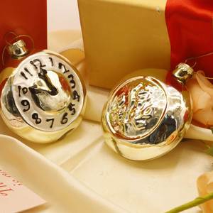 ลูกบอลแก้วตกแต่งงานแต่งงานคริสต์มาสปีใหม่ ของตกแต่งงานปาร์ตี้ คุณภาพสูง งานฝีมือแก้วรูปทรงนาฬิกา - Product Image 4