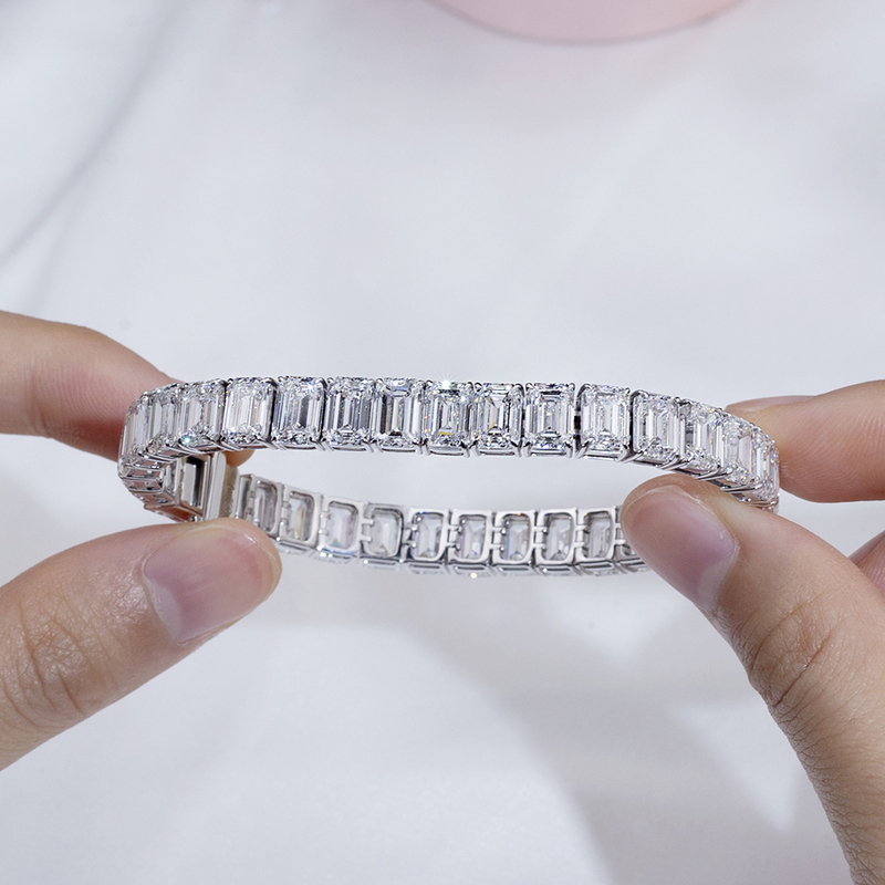 Stock Diamond Jewelry MSB 645 18K