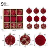 Juego de 9 Bolas de Navidad Rojas de Terciopelo de 6 cm, Adornos con Purpurina y Hilo Dorado para Decoración Navideña del Hogar