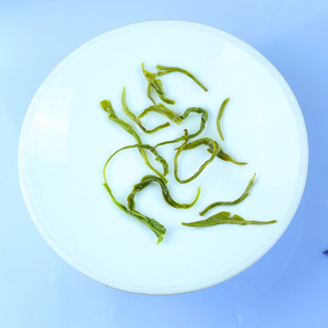 Thé brume nuage Nouveau thé Sichuan Ya'an Yunwu Thé <span class=keywords><strong>vert</strong></span> Super Biluochun Curly - Product Image 3