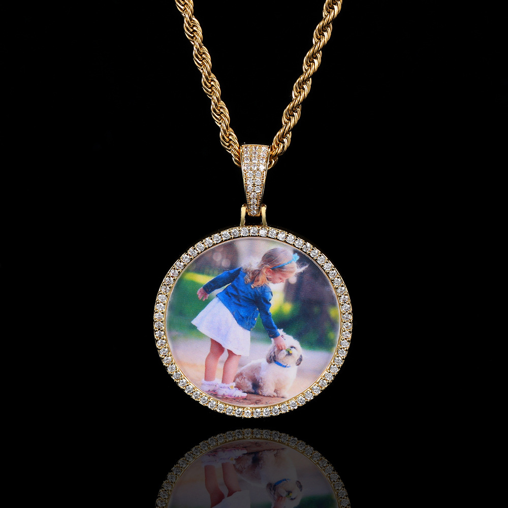 Golden medium size pendant+24inch*3mm twisted chain