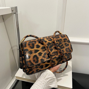 Nouveau Sac Carré Polyvalent pour Femme 2026 Twinkle à Motif Léopard, en Cuir PU, Sac à Bandoulière Unique ou Sous le Bras - Product Image 1