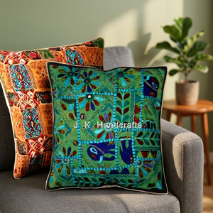 Nouvelle housse de coussin tribal ethnique traditionnelle faite à la main - Product Image 4