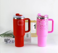 사용자 정의 로고 공장 최신 사용자 정의 40oz 발렌타인 데이 텀블러 손잡이와 빨대 스테인레스 스틸 절연 커피 컵 선물