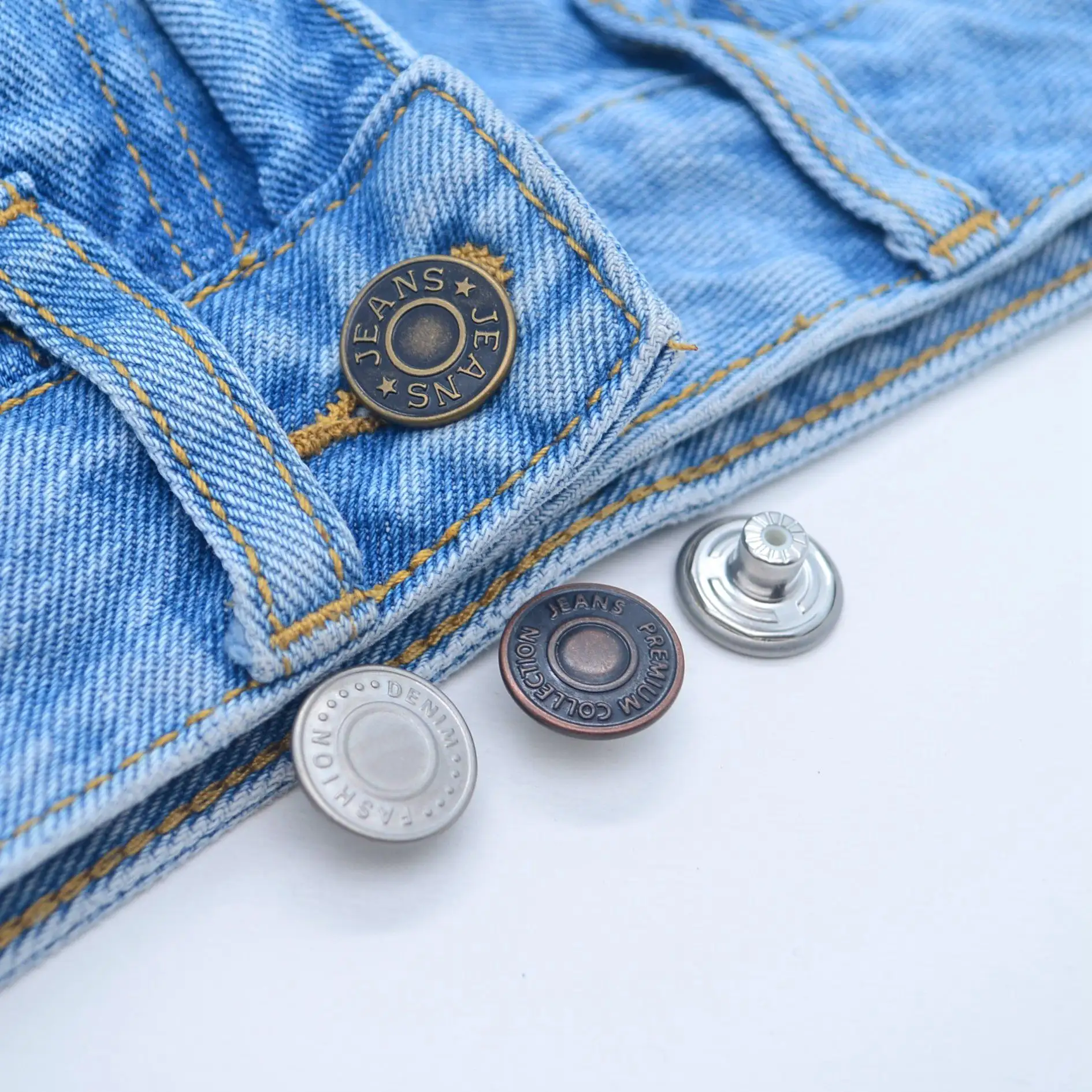 Jeans bottone oro piccolo lotto ottone rame metallo personalizzato accetta placcatura personalizzata OEM Round Jeans sostenibili bottoni e rivetti
