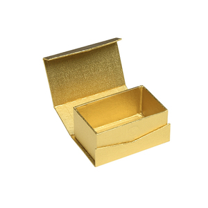 Caja de Regalo Rígida Pequeña Dorada Brillante de Materiales Reciclados al por Mayor con Relieve, Laminación Mate y Recubrimiento UV, Cierre Magnético - Product Image 1