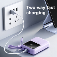 Chargeurs portables de haute qualité, nouveau design, charge rapide, mini chargeurs portables 10000mAh avec câble intégré