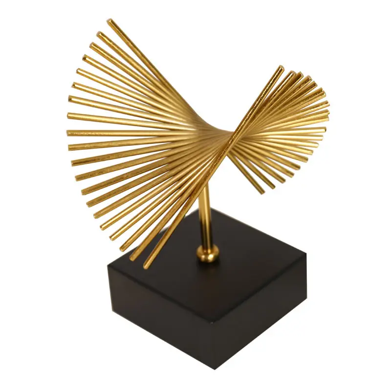 Artefato de metal criativo águia dourada, ornamento nórdico para casa de luxo sala de estar sala de tv armário