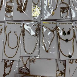 Fashion Designer Gold Plated Luxury <strong>Jewelry</strong> <strong>Sets</strong> Clover Non Tarnished CC Letter Earrings And Necklace Women's Gold <strong>Jewelry</strong> <strong>Set</strong> - Product Image 1