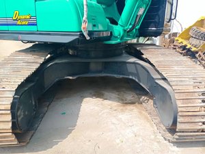 Excavatrice sur chenilles d'occasion Kobelco SK200-6, 20 tonnes, hydraulique, machine de terrassement, pompe Hitachi, capacité de la benne de 0,32 m³ - Product Image 5
