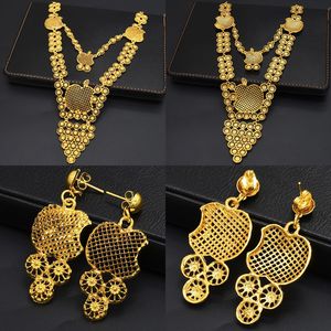Collier et boucles d'oreilles de mariée du Moyen-Orient Dubaï <span class=keywords><strong>Bijoux</strong></span> de mariage pour femmes africaines Ensemble deux pièces Plaqué or 24 carats <span class=keywords><strong>Cadeau</strong></span> en gros - Product Image 3