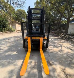 Chariot élévateur diesel d'occasion 3 tonnes 7FD30 à prix avantageux, chariots élévateurs 7FD30 8FD30 d'occasion en stock à vendre - Product Image 5