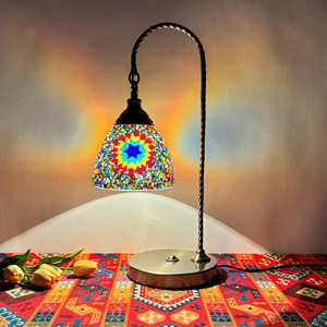 Thiết kế hiện đại Ma-rốc Retro dân tộc cà phê cửa hàng bàn đèn kim loại bóng râm Tân Cương Thổ Nhĩ Kỳ net màu đỏ cho phòng ngủ sống sàn đèn - Product Image 2