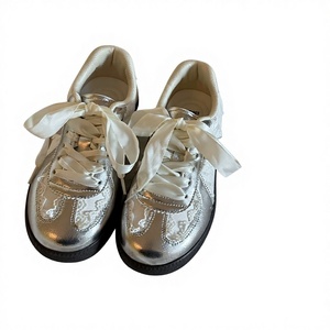 Baskets en dentelle argentée métallisée pour femmes avec lacets en <span class=keywords><strong>ruban</strong></span> de satin, chaussures décontractées à plateforme tendance - Product Image 1