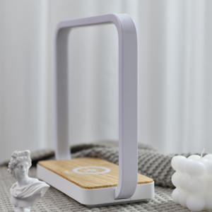 <span class=keywords><strong>WILIT</strong></span> <span class=keywords><strong>Lampe</strong></span> de chevet avec chargeur sans fil Qi, interrupteur à 3 niveaux de luminosité, source de lumière LED, design contemporain, écologique, 3500K - Product Image 3