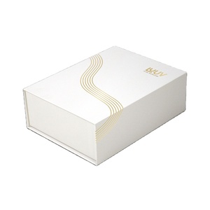 Boîte cadeau de parfum magnétique noire de luxe, encre de soja biodégradable, réutilisable pour doublure en éponge pour emballage de flacon cosmétique - Product Image 1