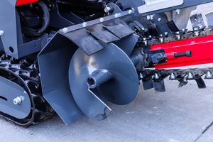DORITE 27hp CE Certificado Stump Grinder Track Autopropulsado con cortador de 245mm de profundidad Máquina amoladora de granja de gasolina hidráulica - Product Image 6