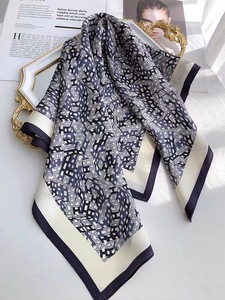 Lusso 90cm sciarpa quadrata in raso di seta da donna <span class=keywords><strong>Vintage</strong></span> geometrico a foglia accessori per stampa testina - Product Image 3