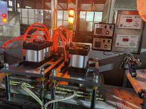 ماكينة آلية لطي وتغليف القفازات الطبية الجراحية المصنوعة من النتريل واللاتكس - Product Image 4