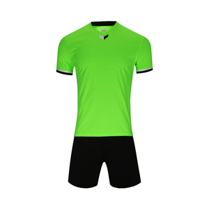 All'ingrosso personalizzato maglia calcio leggero poliestere abbigliamento sportivo set Design personalizzabile - Product Image 3