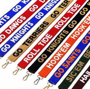 Correa de Alta Calidad Hecha a Mano con Cuentas para el Día del Partido |   Correa de Bolso Personalizada con Cuentas para Equipos Universitarios, con Herrajes Dorados - Product Image 1
