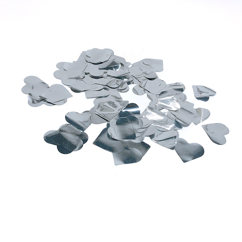 Серебряные и золотые конфетти из металлической фольги в форме сердца для свадьбы или празднования Нового года