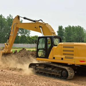 Excavadora Hidráulica de Servicio Pesado de 330 y 30 Toneladas, Motor de 204 kW, Pluma de 6.15 m, Cucharón de 1.76 m³, Radio de Excavación Máxima de 10680 mm para Construcción y Minería - Product Image 1