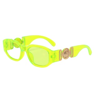 Nuovo stile uomo e <span class=keywords><strong>donna</strong></span> piccola montatura Retro netto rosso marea Street Photo <span class=keywords><strong>occhiali</strong></span> <span class=keywords><strong>da</strong></span> <span class=keywords><strong>sole</strong></span> 5208 - Product Image 1