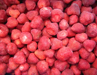 Chinese leverancier biedt bulk diepvriesaardbeien aan tegen een concurrerende prijs per ton, premium diepvriesfruit.
