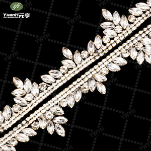 <span class=keywords><strong>2026</strong></span> Hiasan Kristal Baru yang Jernih dan Berkilau, Pinggiran Elegan untuk Gaun Pengantin, Harga Pabrik - Product Image 2