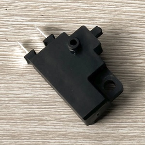 สวิตช์ไฟเบรคหลังการขายเซ็นเซอร์สวิตช์กระบอกสูบเบรกเหมาะสำหรับรถซูซูกิ DL1050XT DL1050 V-Strom GSF1250โจร <span class=keywords><strong>GSX650</strong></span> - Product Image 4