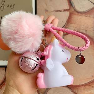 ベルキーホルダーペンダント付きポンポン馬かわいいベルボールバックパックスクールバッグペンダントドールリングキーホルダー - Product Image 5