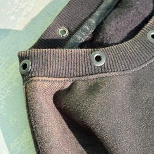 Sudadera con Capucha de Tela de Alta Calidad, Logotipo Personalizado Impreso o Bordado, Efecto Desgastado por el Sol, Talla Grande - Product Image 3