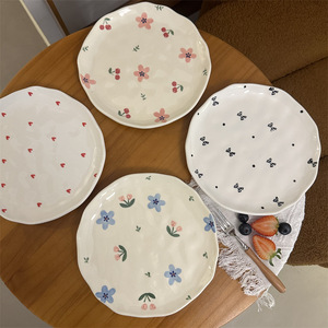 乐益8寸陶瓷盘韩版手绘不规则Ins花可爱环保蛋糕盘 - Product Image 2