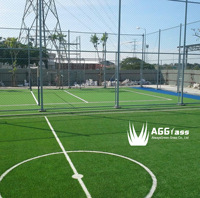 Gazon Artificiel Commercial Professionnel pour Terrains de Football, Stades, Jardins et Aménagements Extérieurs – Haute Durabilité