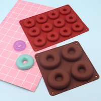 4/6/12/18 Moule à chocolat en silicone pour beignets Accessoires de cuisine Bagel Outil de cuisson pour la mousse Moule à gâteau Sifflet Moule à bonbons