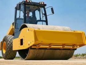 Compacteur vibrant avancé 6630E, classe 30t, 4 vitesses, vitesse de déplacement 10,4 km/h et capacité de franchissement de pente de 45 % - Product Image 2