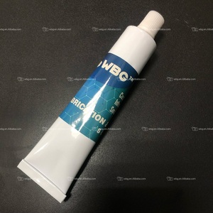 WBG 3 Oz. Graisse pour ampoules diélectriques en tube - Lubrifiant industriel certifié NSF à base d'huile - Product Image 1