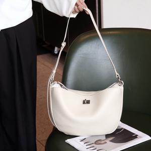 Sac à bandoulière carré petit et décontracté en cuir de vache véritable AndoBag, style rétro, simple, pour femme, avec fermeture éclair imperméable - Product Image 1