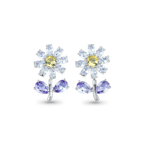 Boucles d'oreilles clous fleur en or blanc E1770 avec cristal citrine serti griffe, pour femme, romantiques, à porter au quotidien - Product Image 1